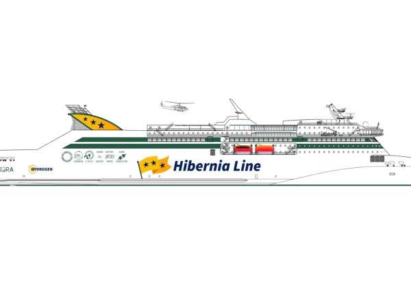 hibernia-line-faehre Truck boarding Hibernia Line ferry for cross-Channel freight transport UK France